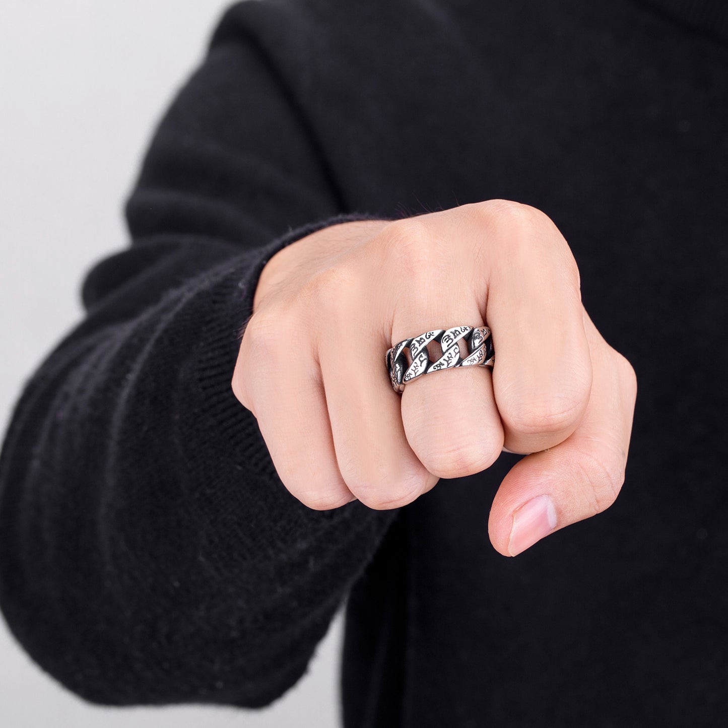 Engraved Chain Ring - Silver