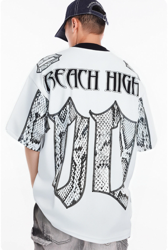 REACH HIGHフットボールTシャツ メンズ バックスタイル着用例 Highland