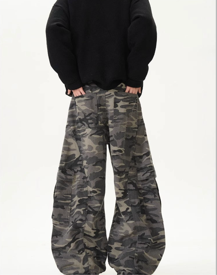 超ワイド カーゴパンツ 迷彩柄 サイドポケットディテール High land