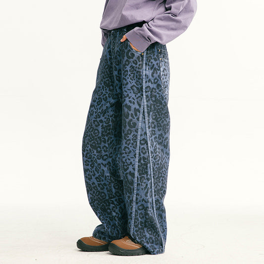レオパード柄ワイドデニムパンツ ブルー サイドアングル コーディネート