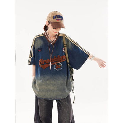 Brooklynロゴ ビッグTシャツ ストリートカジュアルコーデ全身 ユニセックス Highland